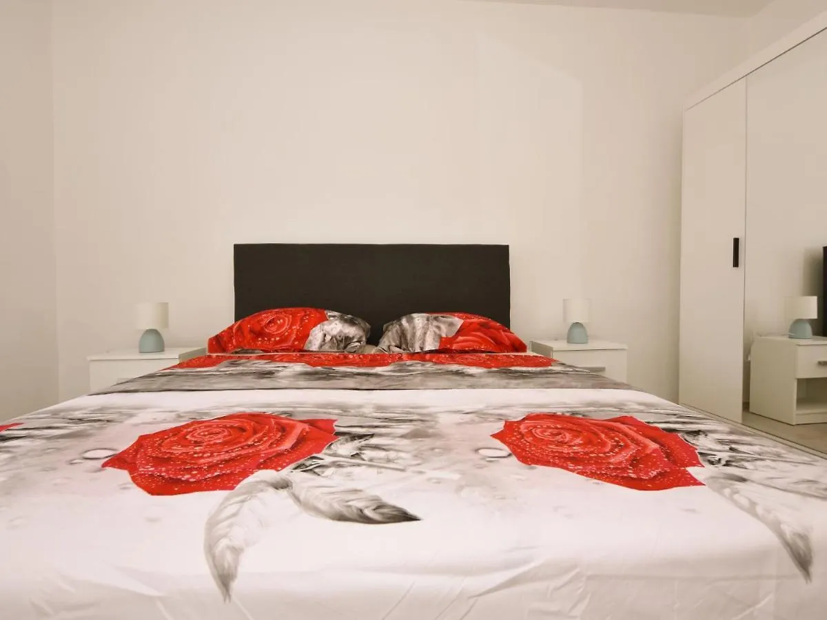 Holiday Home Dalmatina By Interhome Maslenica