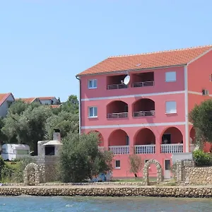 Marija - - First Line To The Sea Apartman